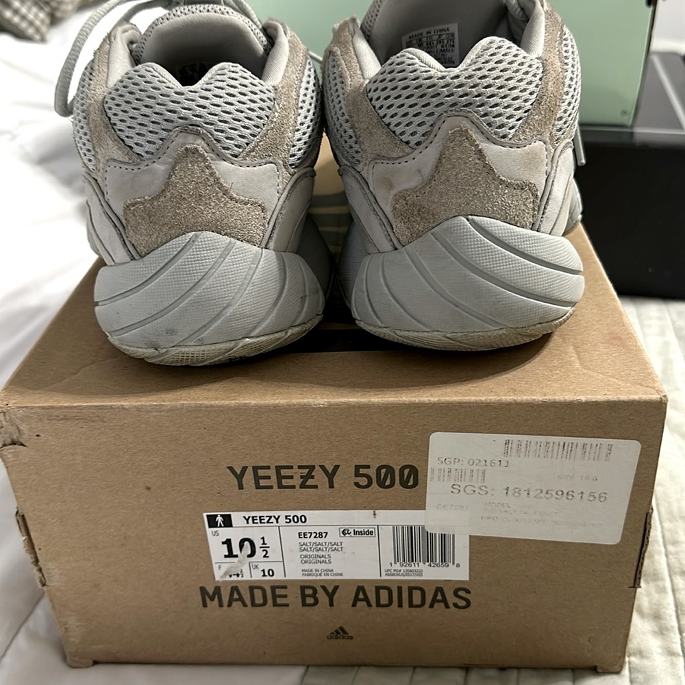 Used Yeezy salts 500 size 10.5